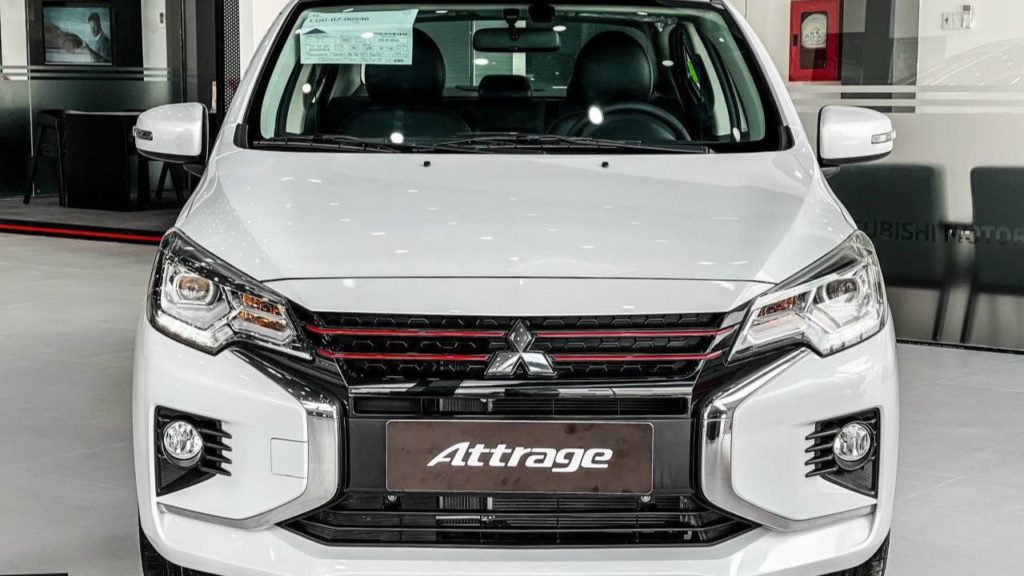 mitsubishi attrage huế