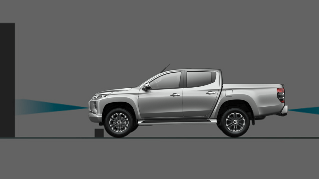 mitsubishi triton quảng trị